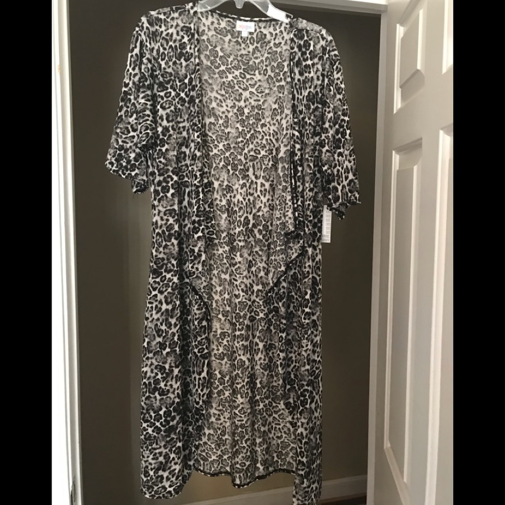 Small Cheetah Shirley from Lularoe